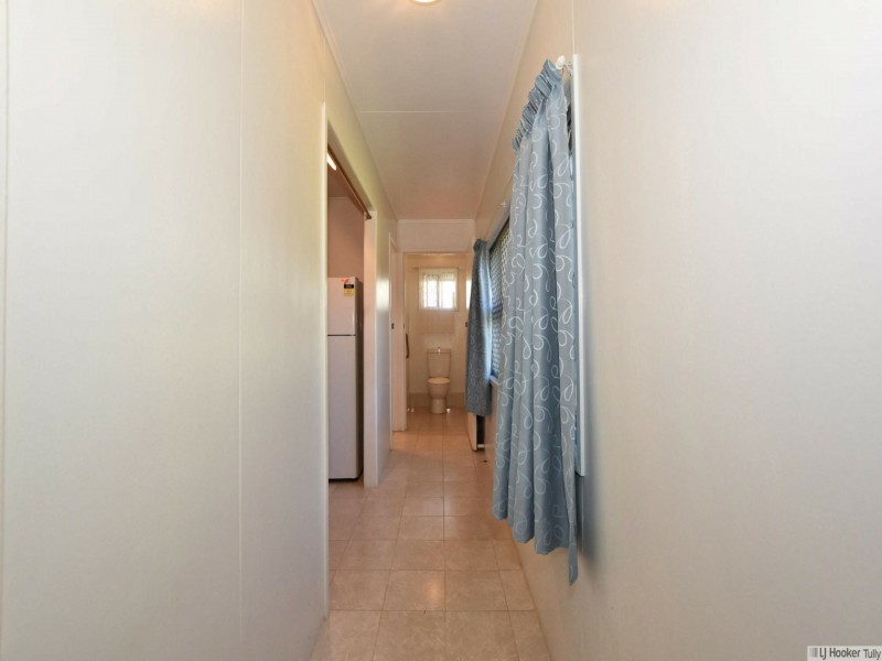 11 Cairns Street, Tully QLD 4854