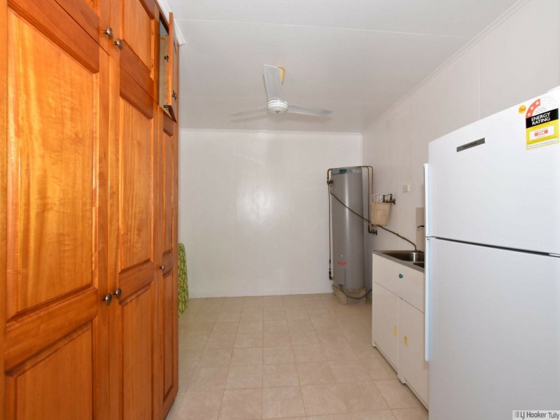 11 Cairns Street, Tully QLD 4854