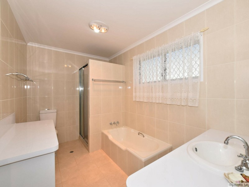11 Cairns Street, Tully QLD 4854