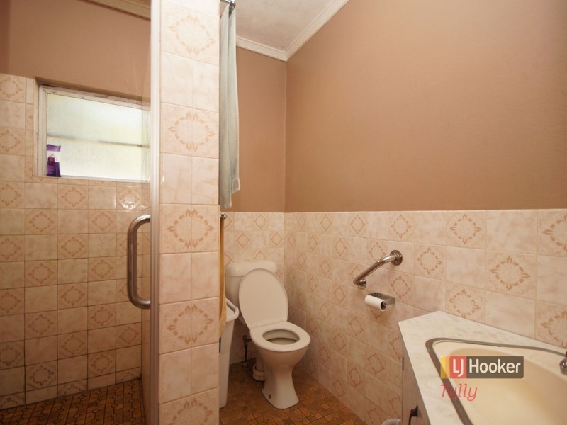 170 Ronlund Road, Murray Upper QLD 4854