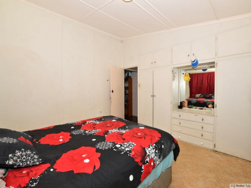 11 Clarke Kennedy Street, Tully QLD 4854