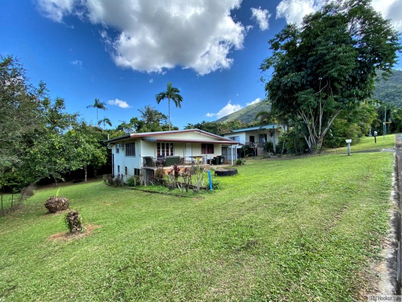 11 Clarke Kennedy Street, Tully QLD 4854