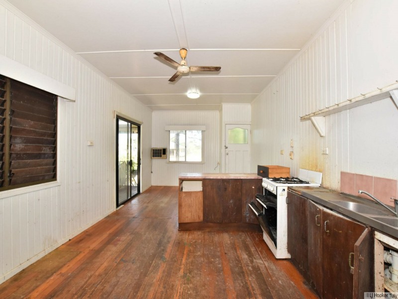 16 Thurles Street, Tully QLD 4854