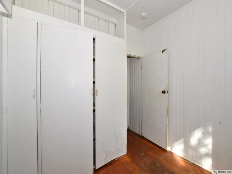 16 Thurles Street, Tully QLD 4854