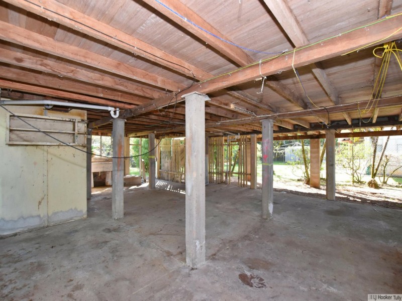 16 Thurles Street, Tully QLD 4854