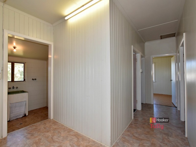 Unit 1-2/9 Vipiana Drive, Tully Heads QLD 4854