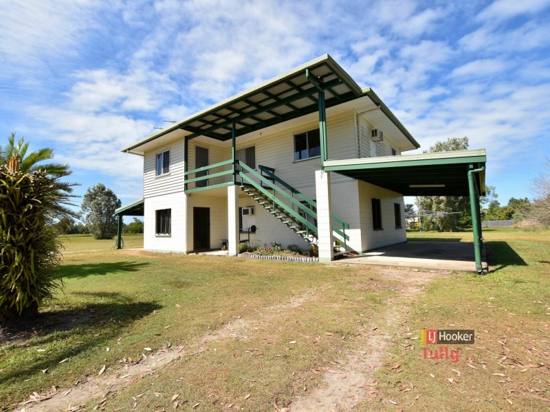 Unit 1-2/9 Vipiana Drive, Tully Heads QLD 4854