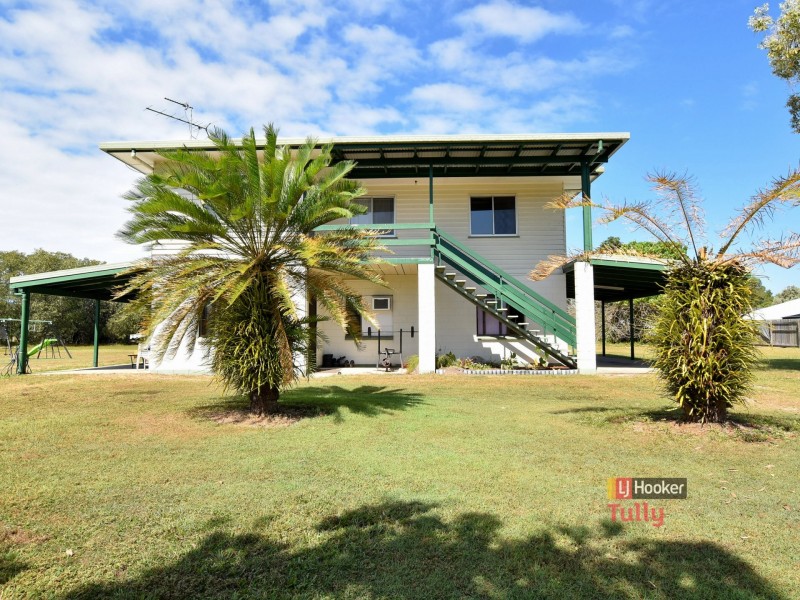 Unit 1-2/9 Vipiana Drive, Tully Heads QLD 4854