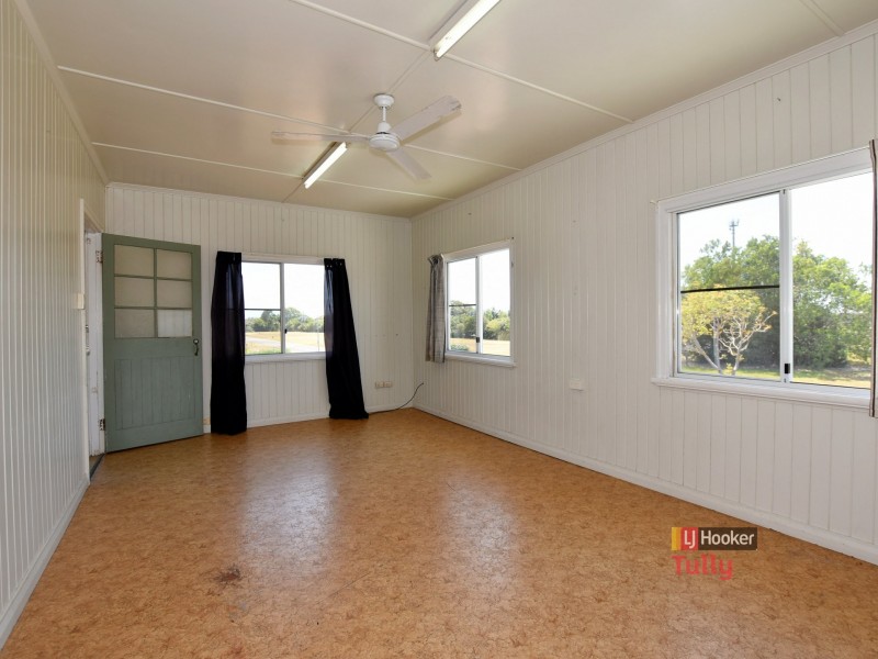 Unit 1-2/9 Vipiana Drive, Tully Heads QLD 4854