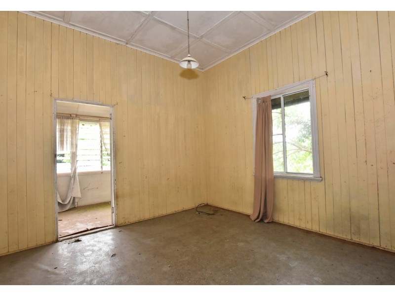 30 McQuillen Street, Tully QLD 4854