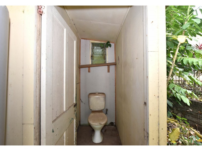 30 McQuillen Street, Tully QLD 4854