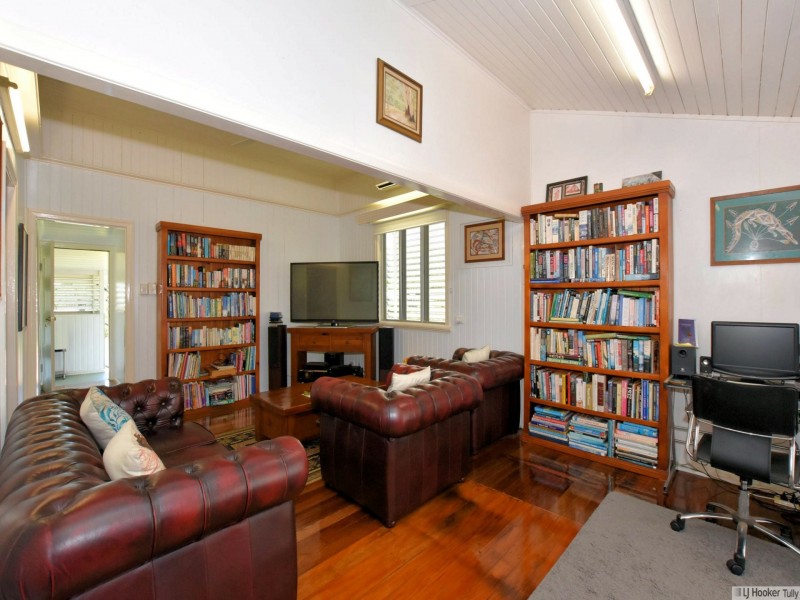 26 Thurles Street, Tully QLD 4854