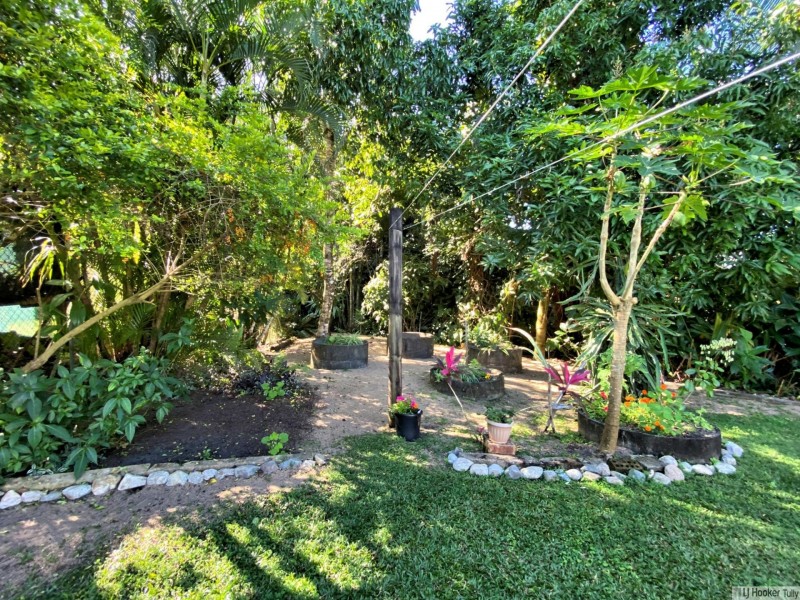 26 Thurles Street, Tully QLD 4854