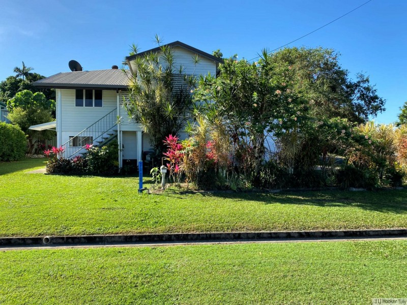 26 Thurles Street, Tully QLD 4854