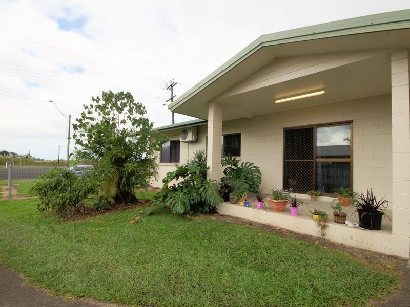 Unit 1/145 Bryant Street, Tully QLD 4854