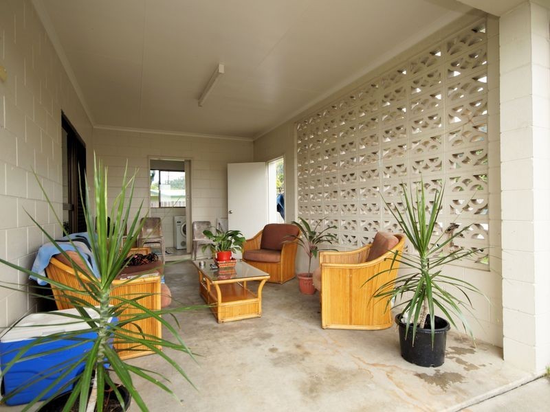 Unit 1/145 Bryant Street, Tully QLD 4854