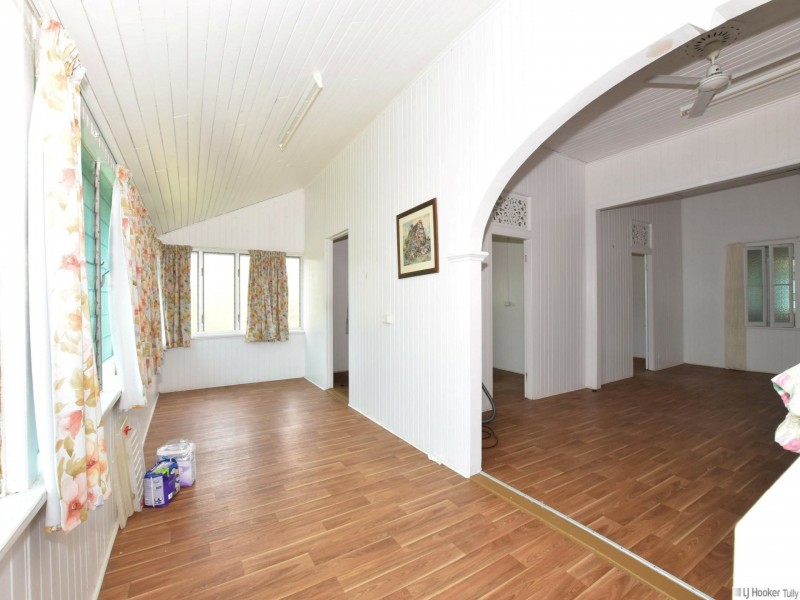 14 Mars Street, Tully QLD 4854