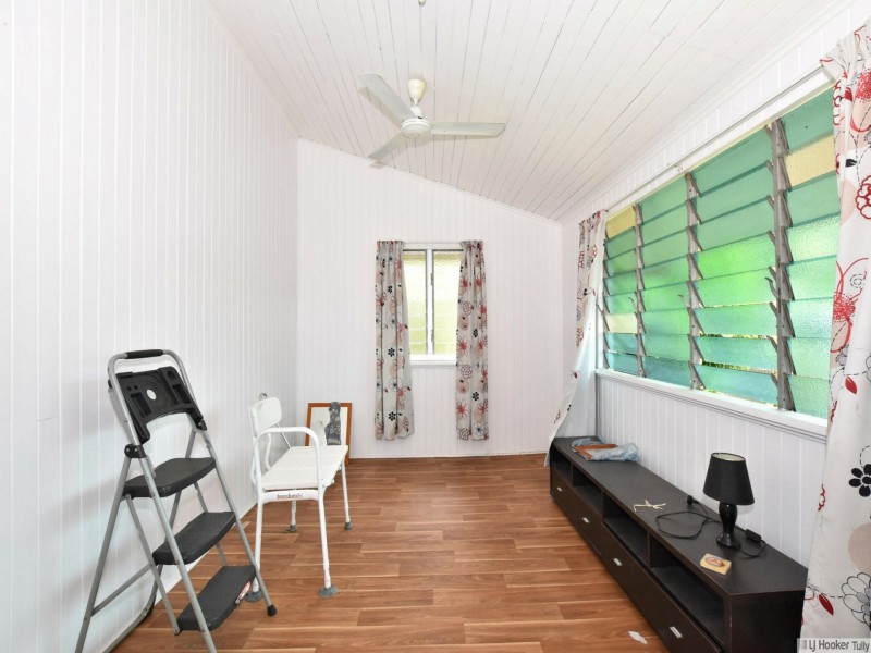 14 Mars Street, Tully QLD 4854