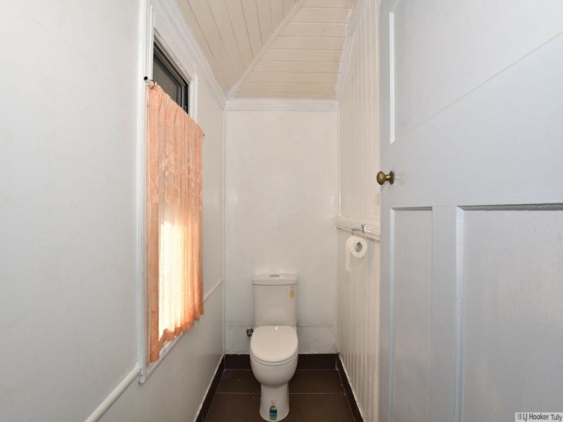 15 Flying Fish Point Road, Innisfail Estate QLD 4860