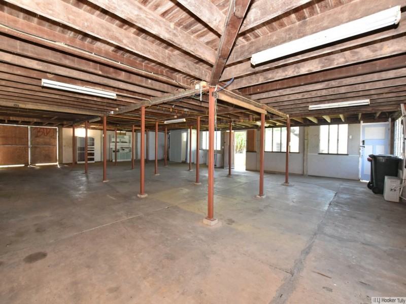 15 Flying Fish Point Road, Innisfail Estate QLD 4860