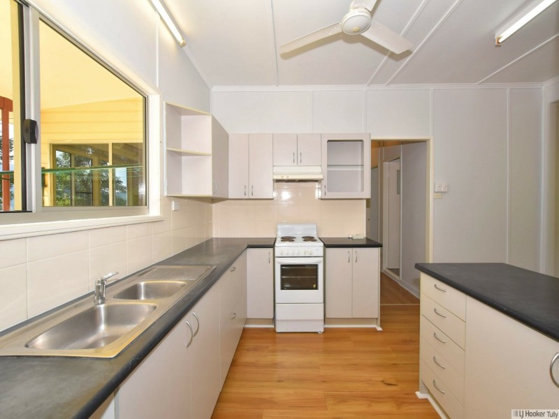 2 Bell Street, Tully QLD 4854