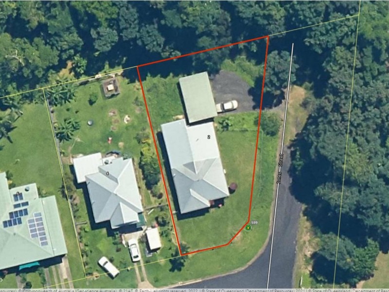 2 Bell Street, Tully QLD 4854