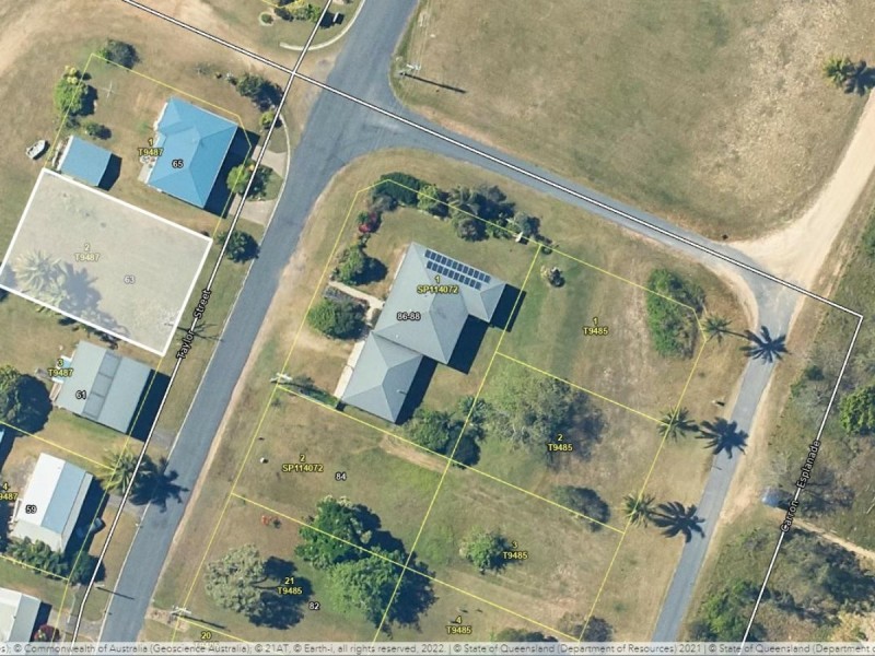 63 Taylor Street, Tully Heads QLD 4854
