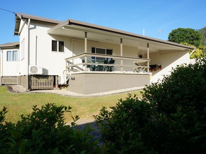 37 Bryant Street, Tully QLD 4854