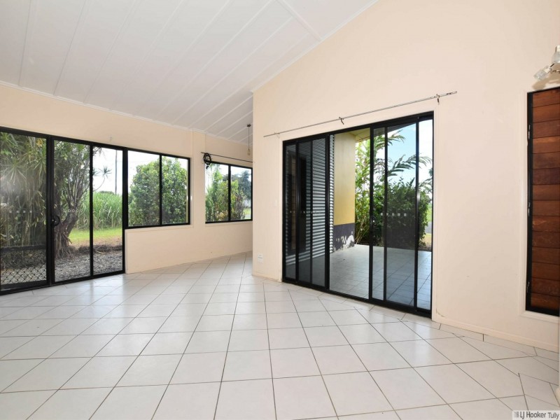 17 Euramo Road, Euramo QLD 4854