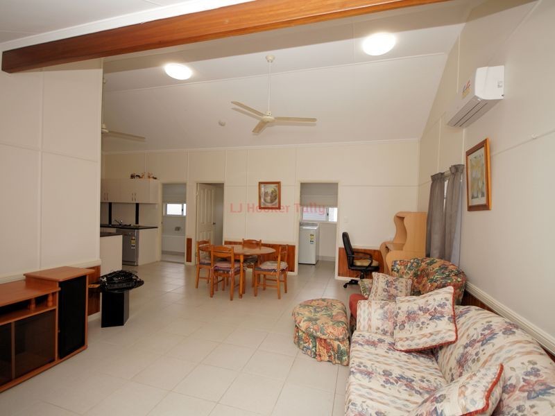 19 Black Street, Tully QLD 4854
