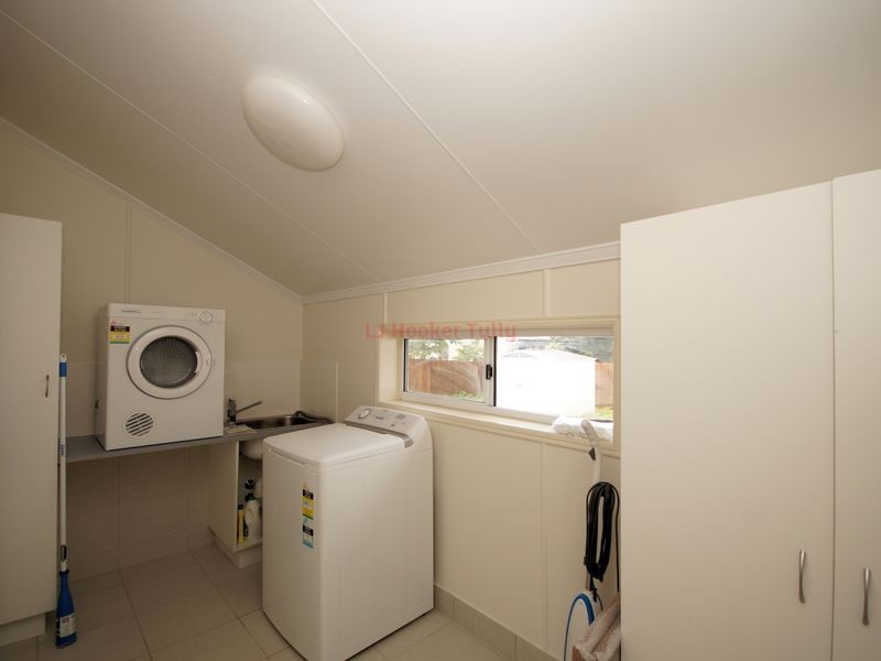 19 Black Street, Tully QLD 4854