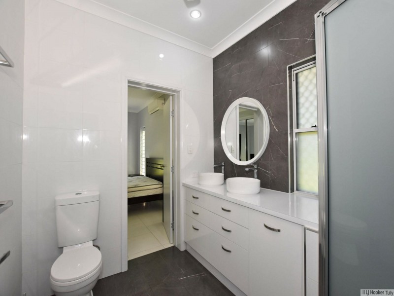 3 Briggs Street, Tully QLD 4854