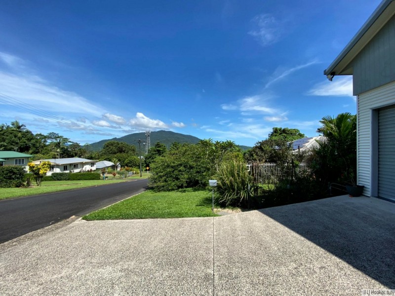 3 Briggs Street, Tully QLD 4854