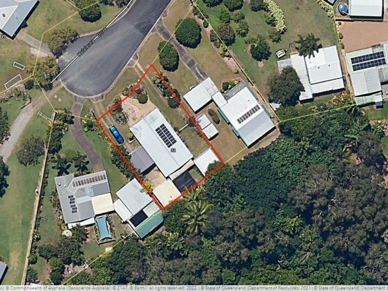 32 Melaleuca Drive, Tully Heads QLD 4854