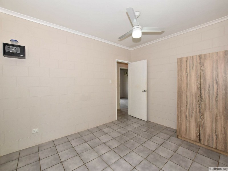 32 Melaleuca Drive, Tully Heads QLD 4854