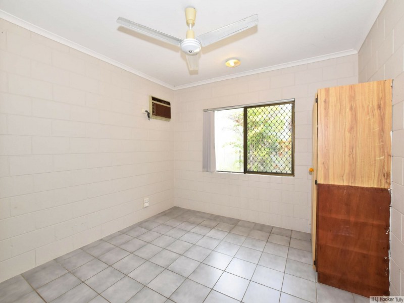32 Melaleuca Drive, Tully Heads QLD 4854