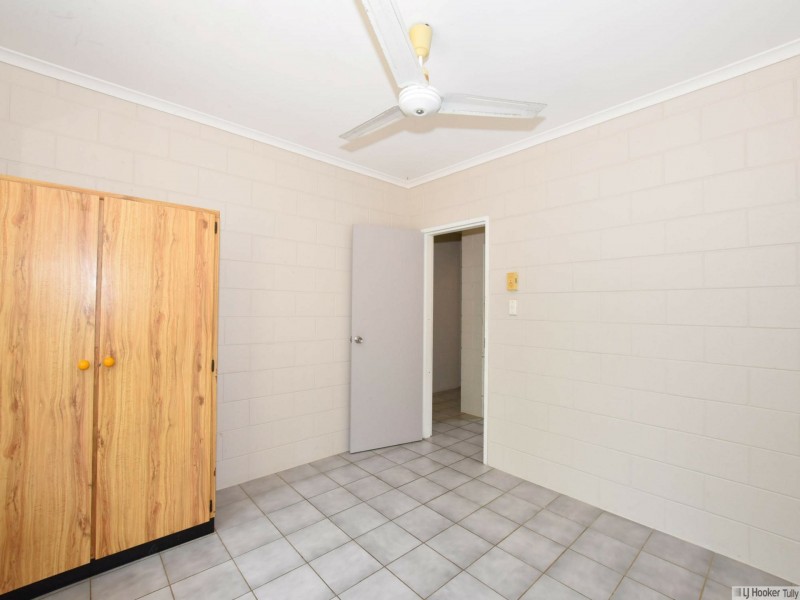 32 Melaleuca Drive, Tully Heads QLD 4854