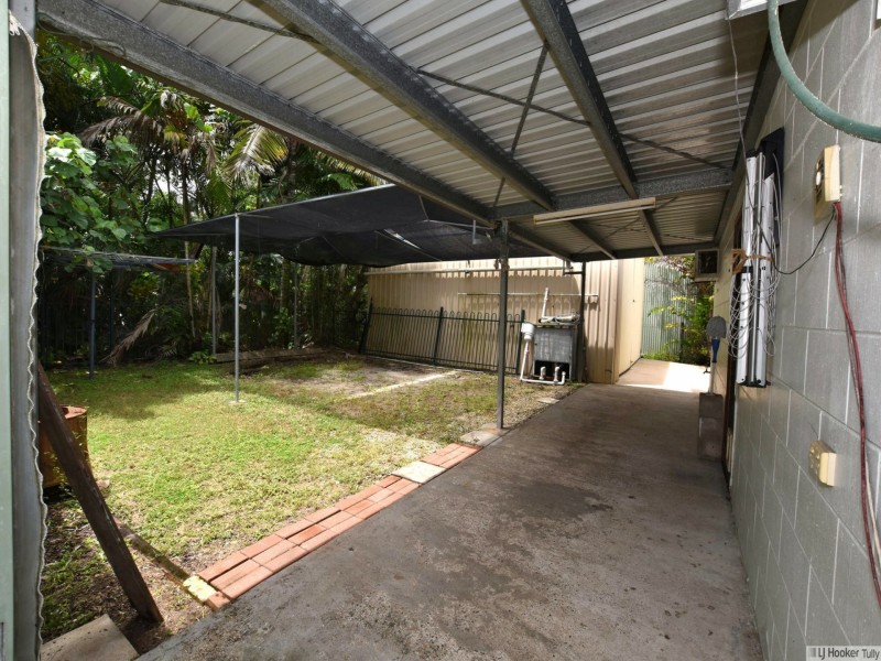 32 Melaleuca Drive, Tully Heads QLD 4854