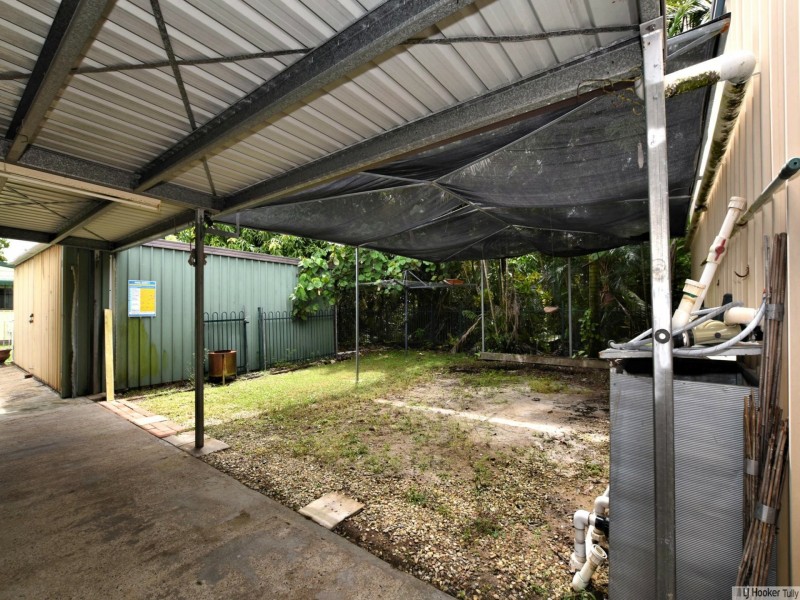 32 Melaleuca Drive, Tully Heads QLD 4854