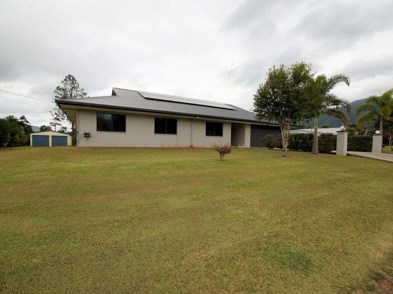 8 MJV McNamara Close, Bulgun QLD 4854