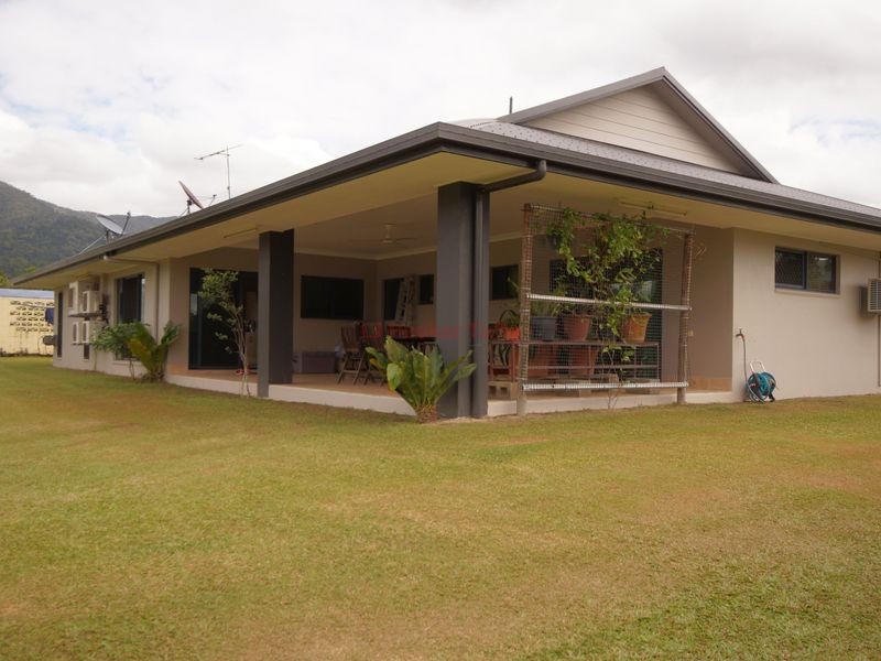 8 MJV McNamara Close, Bulgun QLD 4854