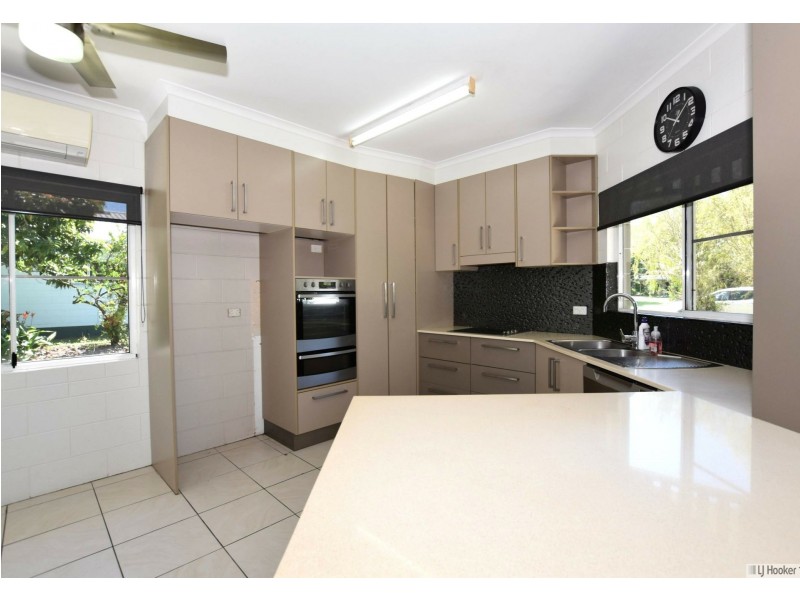 29 Melaleuca Drive, Tully Heads QLD 4854