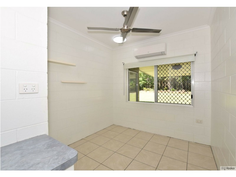 29 Melaleuca Drive, Tully Heads QLD 4854