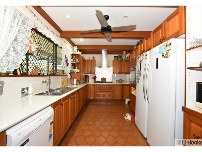 18-20 Gregory Street, Cardwell QLD 4849