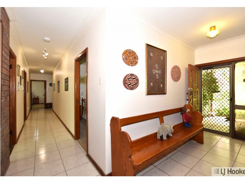 18-20 Gregory Street, Cardwell QLD 4849