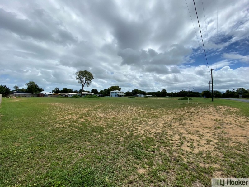 L7 Tully Heads Road, Tully Heads QLD 4854