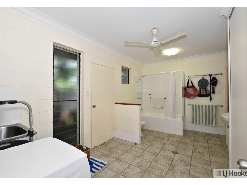 130 Roma Street, Cardwell QLD 4849