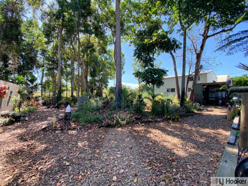 130 Roma Street, Cardwell QLD 4849