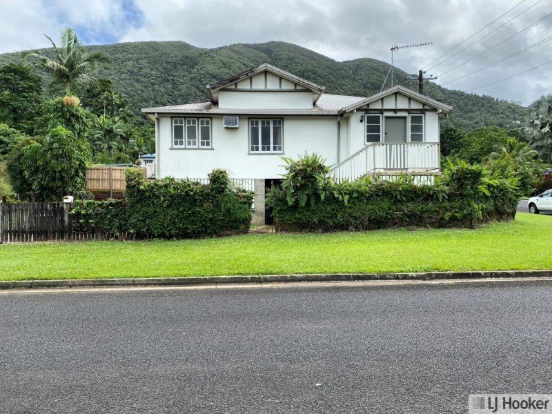 12 McQuillen Street, Tully QLD 4854