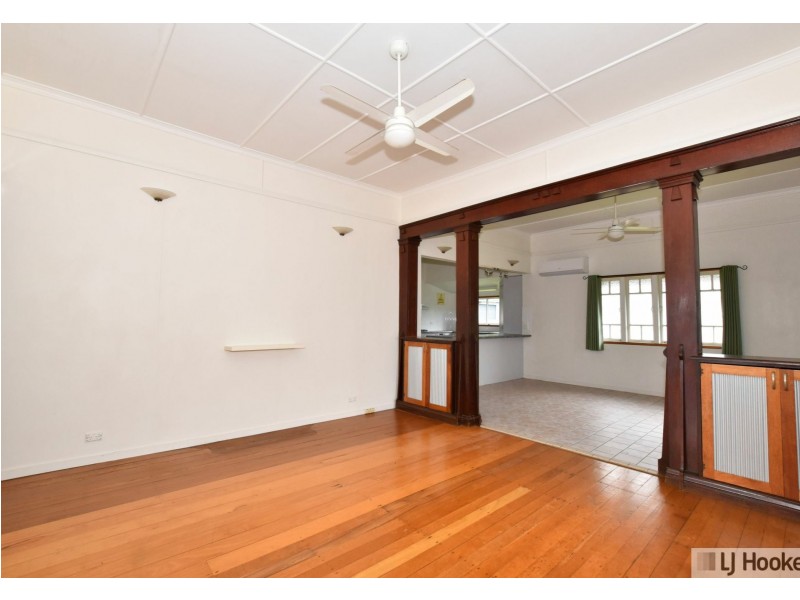12 McQuillen Street, Tully QLD 4854